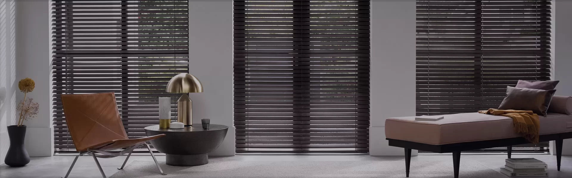 125-raamdecoratie_houten-jaloezien_header.webp 125-raamdecoratie_houten-jaloezien_header.webp
