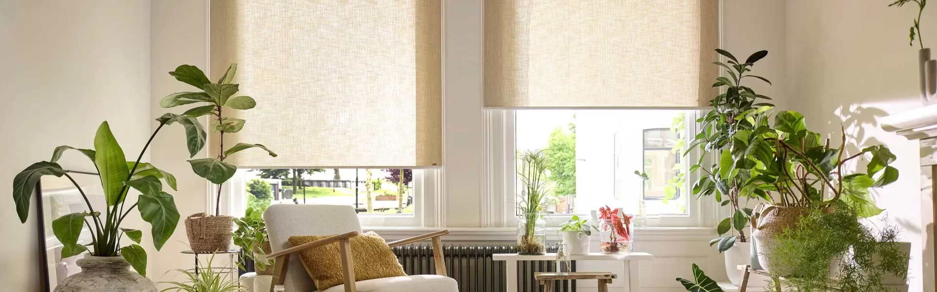 raamdecoratie_rolgordijn_sfeer1920 raamdecoratie_rolgordijn_sfeer1920